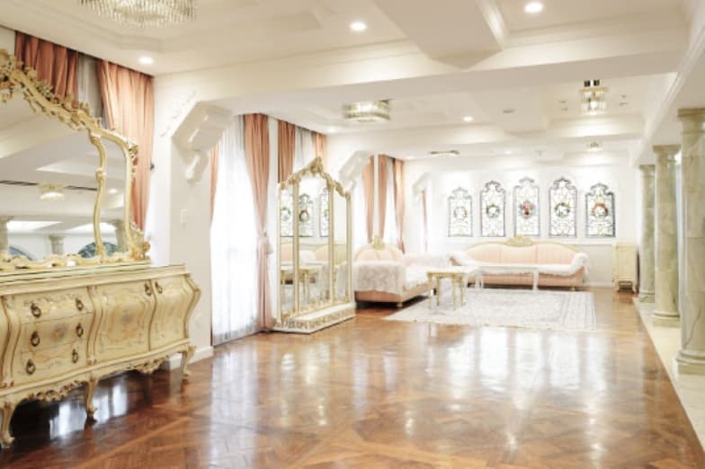 6F エグゼクティブサロン