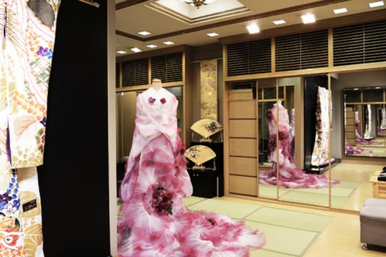 B1F 着物サロン・フォーマルサロン