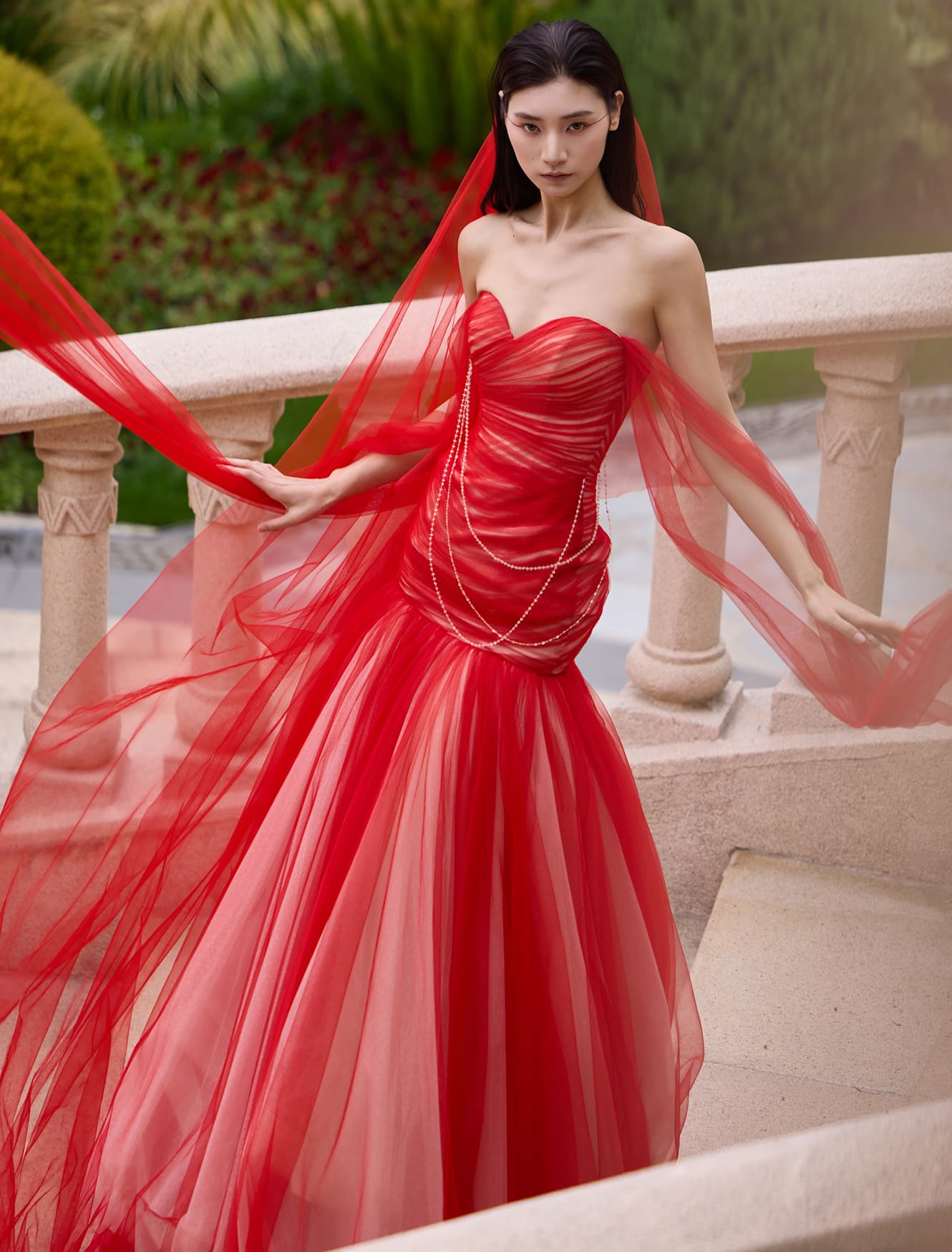 Burning Blooms Look2