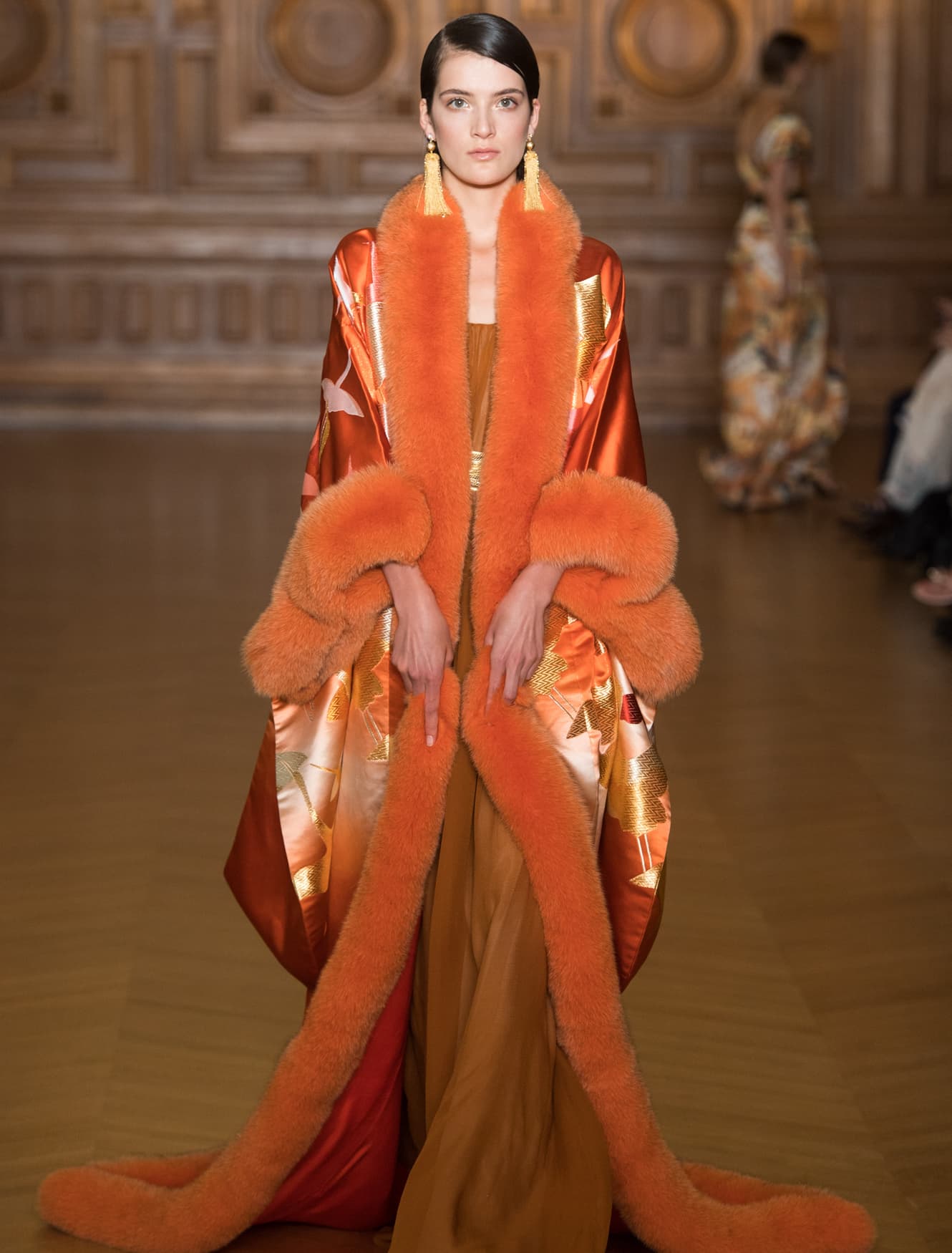 17AW04